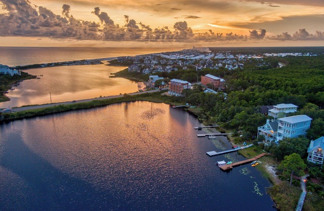 30A | Bikes | Private Dock | Firepit | Kayaks