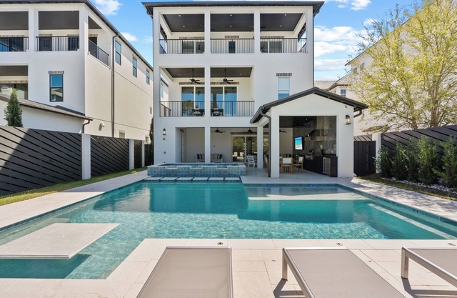 30A Salt & Solace | Pool, Golf Cart, Hot Tub + Outdoor Kitchen