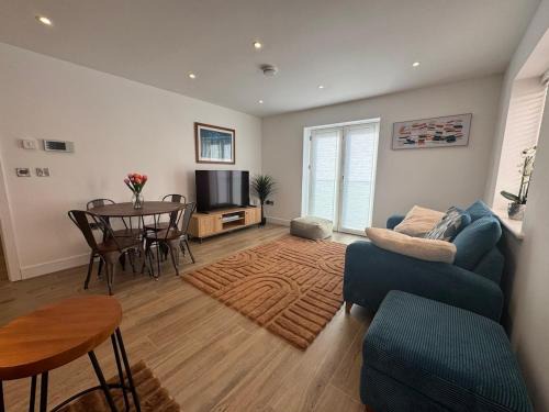 30ALBPL 2 Bedroom Flat Free Parking