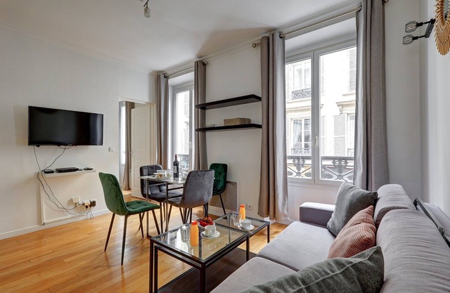 316 Suite BIOT 5 - Superb apartment in Paris