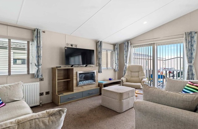 33 Beach Retreat Lodge Pevensey Bay Holiday Park