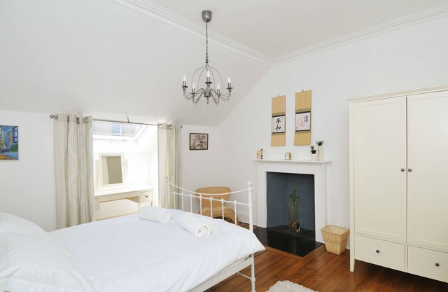 331 Brandon Street Apartment