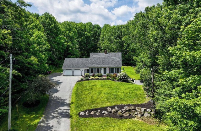 3350 Middle Road