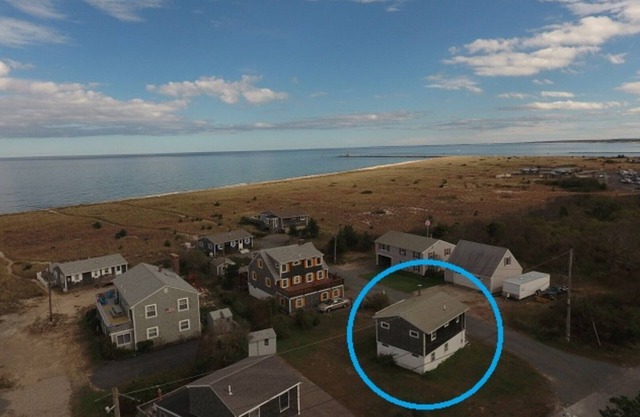 357 Phillips Rd - 3 BR Sagamore Beach Retreat, Steps to Beach, Water views
