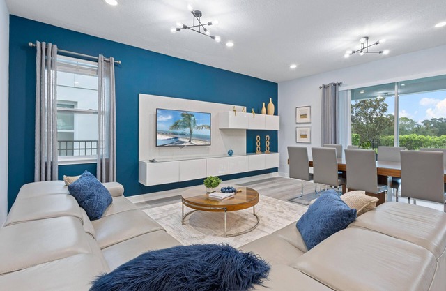(381) Fantastic Home Near Disney 5BD/5BT/14P