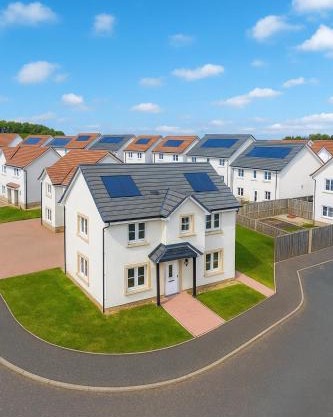 3BR Detached Home, Driveway & Large Rear Garden