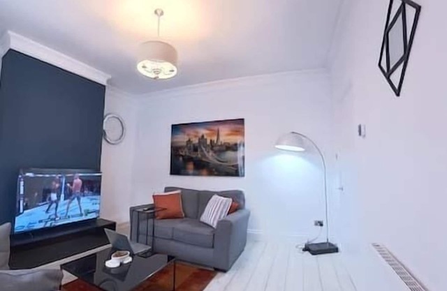 3br Ironside Urban Luxe Retreat.