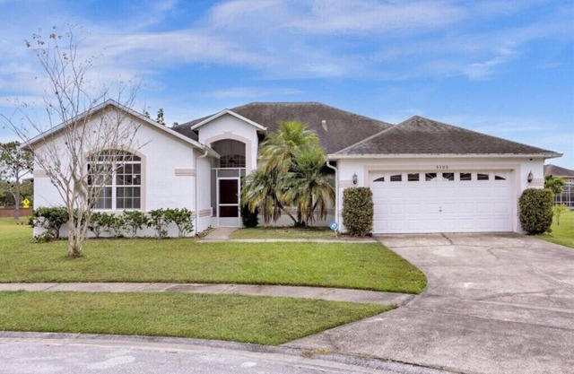 4 Bathrooms/3 Bathrooms/Cresent Lakes (5305 CV)