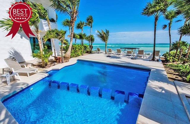 4 Bdrs. Beach Front Luxury Villa in Tulum, Amazing Holidays!