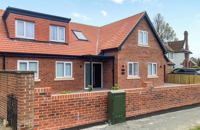 4 bedroom accommodation in Bridlington