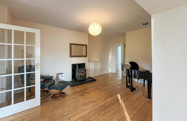4 bedroom accommodation in Drem, North Berwick