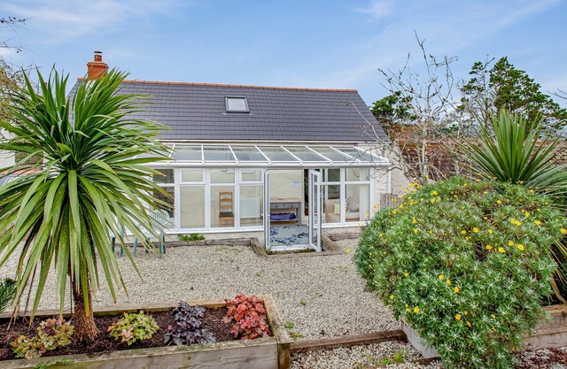 4 bedroom accommodation in Carnkie, near Redruth