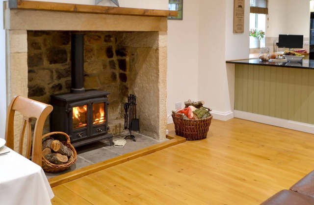 4 bedroom accommodation in Longhorsley, near Morpeth