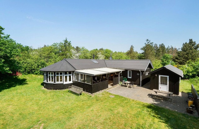 4 bedroom beautiful home in Skjern