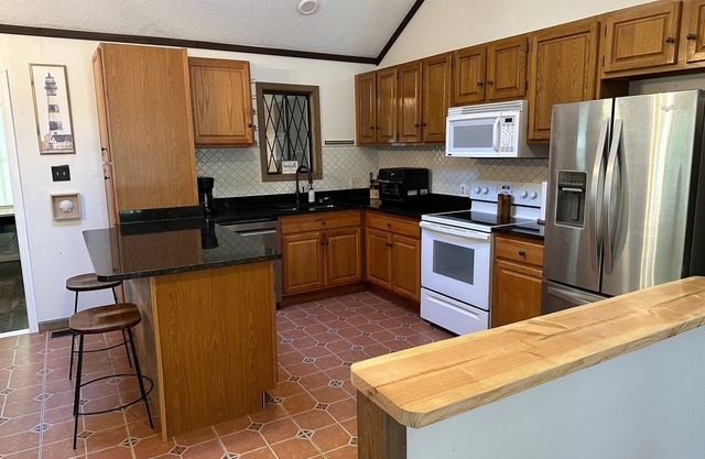 4-bedroom chalet in lovely Ocean Pines with WiFi, AC