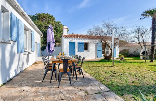 4 bedroom house - Near the beach - Barbâtre