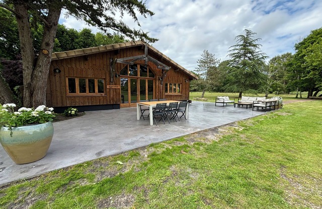 4 Bedroom Private vacation home in Lanton