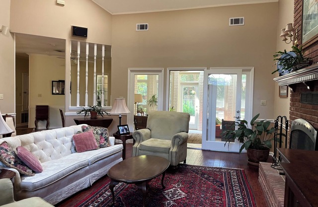 4-bedroom vacation home 7 minutes drive to University of Mississippi
