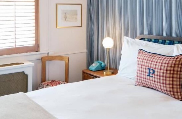 4 Comfortable King Rooms at Palihotel San Diego, Near Sunset Cliffs!