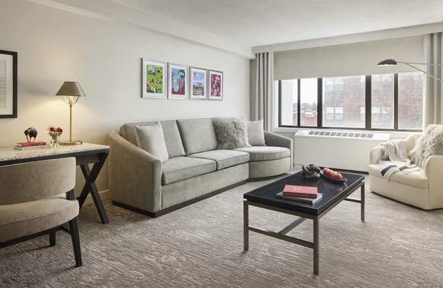 4 Family Friendly Getaway w/Modern Amenities Near Museums & Cultural Landmarks