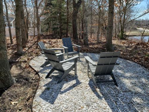4 Harvest Hollow Harwich Port Cape Cod- - We Shall Sea