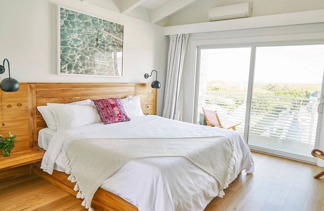 4 Hero Double Oceanside, Hero Beach Club, Ocean Views, Garden Area