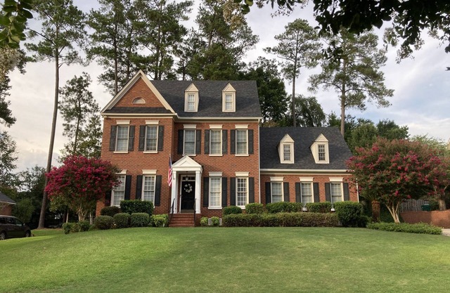 4 miles to Augusta National!