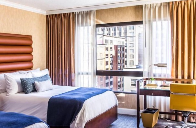 4 Modern Units w/Parking at Dossier Hotel! Near the Portland Saturday Market!
