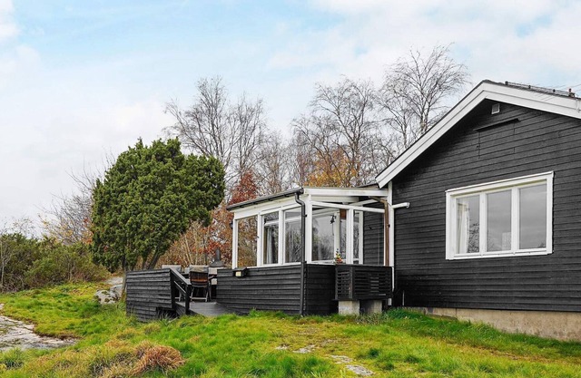 4 person holiday home in Nösund