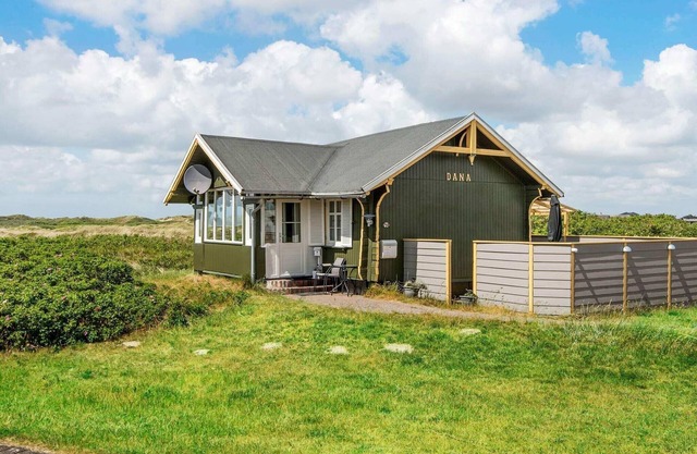 4 person holiday home in Rømø-By Traum
