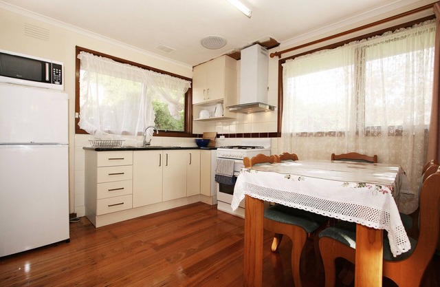 40 Thames Holiday Unit