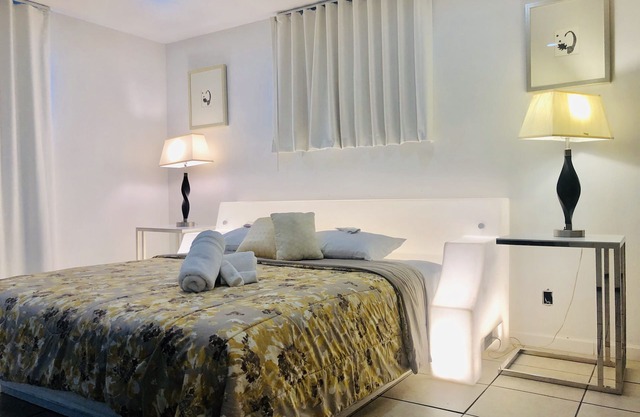 4BRHouse,LasVegas,Strip,LVCC,pet-friendly,Sale,BestSpot,july4th,love,wifi