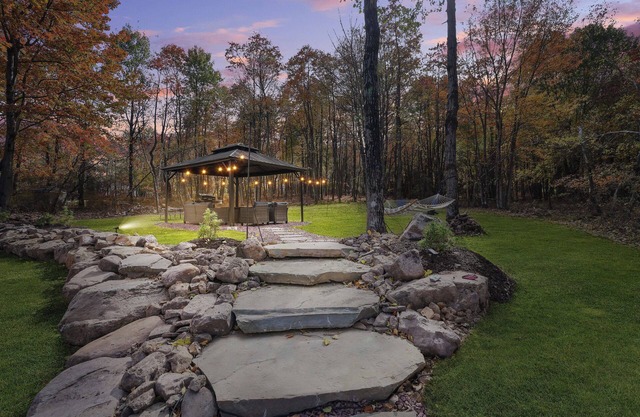 4min to Lake, 8min to Kalahari, Firepit, Fire table, Gas Grill, Gazebo & 300Mbps