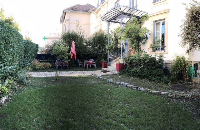 5 * apartment from 4 to 7 pers. in a mansion VITTEL thermal district