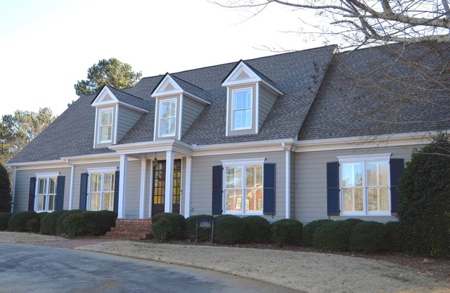 5 bed - Available 2026 Graduation - Beautiful - 3 mi to UGA