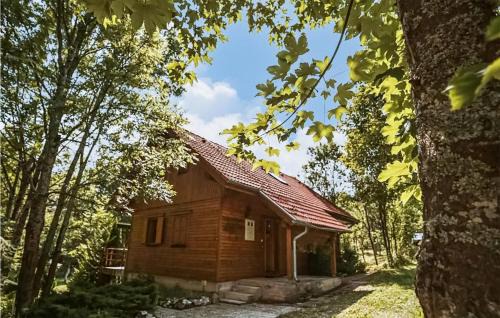5 Bedroom Cozy Home In Sertic Poljana