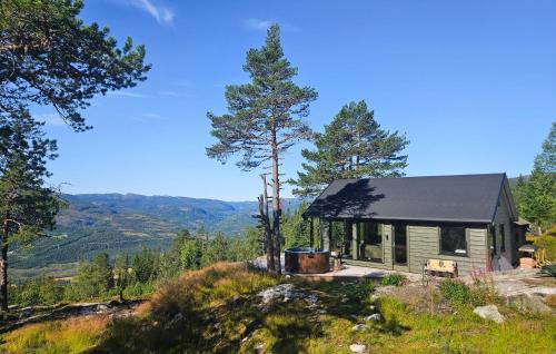 5 Bedroom Stunning Home In Eggedal