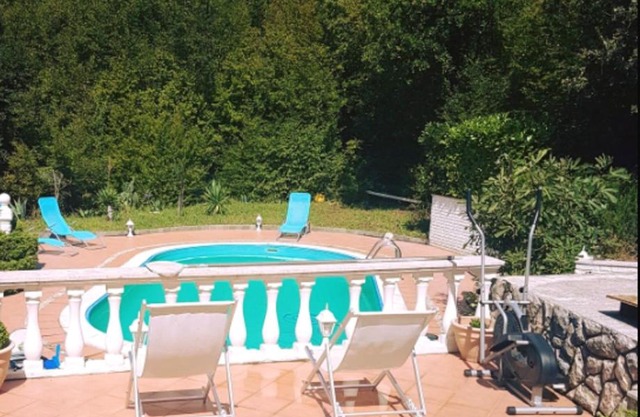 5 bedrooms villa at Jadranovo 100 m away from the beach with sea view private pool and enclosed garden