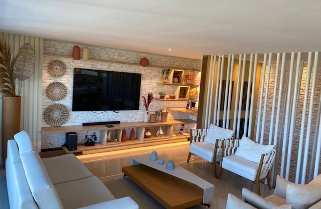 5 penthouse models on Insta -> AquirazRiviera.Tur - Manhattan Beach Riviera