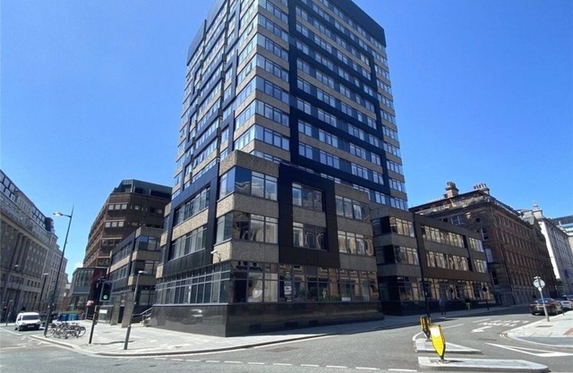 5 Star City apartment in amazing location
