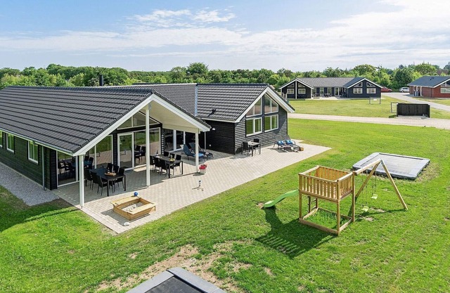 5 star holiday home in Grenaa