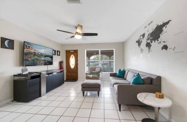 5140 Duplex in Oakland Park