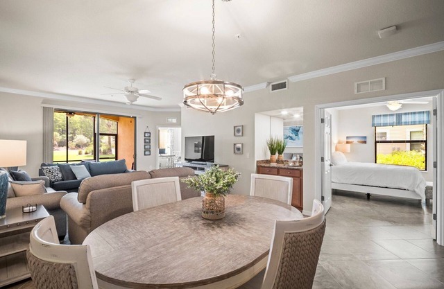 5216 Bonita National Condo