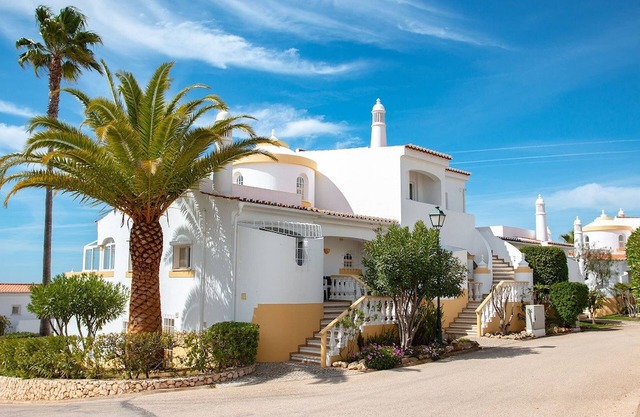 54 Golfmar Carvoeiro apartment with fabulous pool