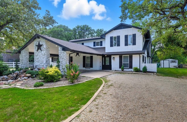 5BD Modern Farmhouse Retreat, Sleeps 12