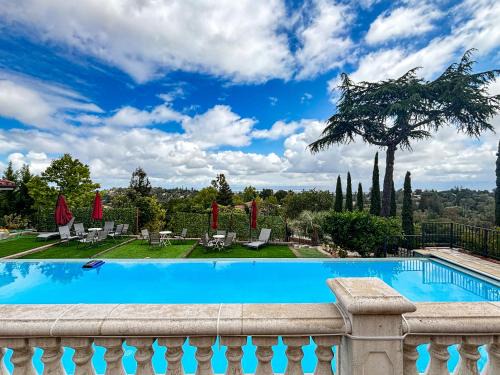 5BR Luxury with KTV, Pool, View, Near Stanford