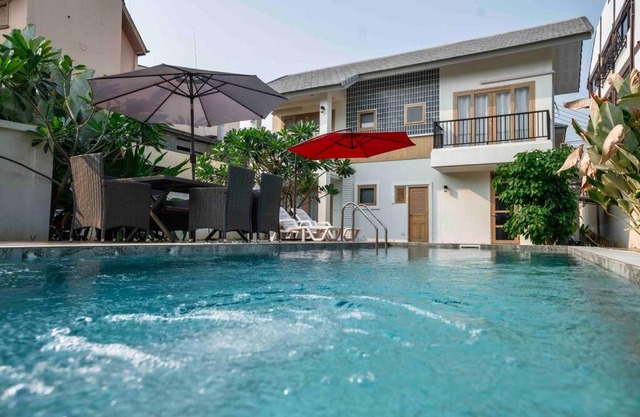 5BR PoolVilla On the Old City Moat ⁜Best Location⁜