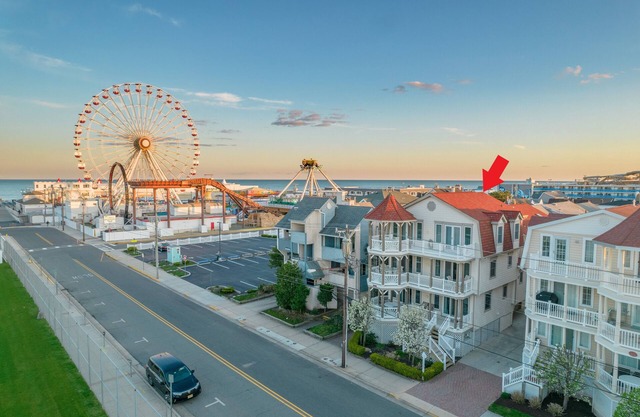 5BR Steps to Beach & Boardwalk! Beach Tags Included!