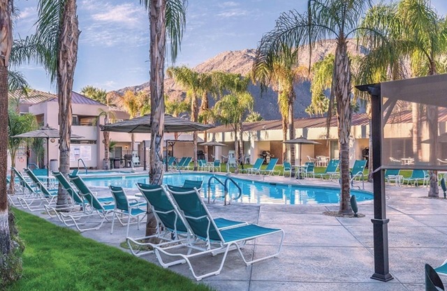 6 Adults 2 Bedroom Full Kitchen 2 Full Bathrooms Patio with BBQ Grill