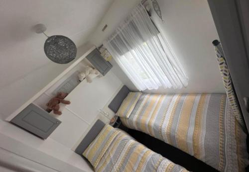 6 bed chalet, Hafan y mor
